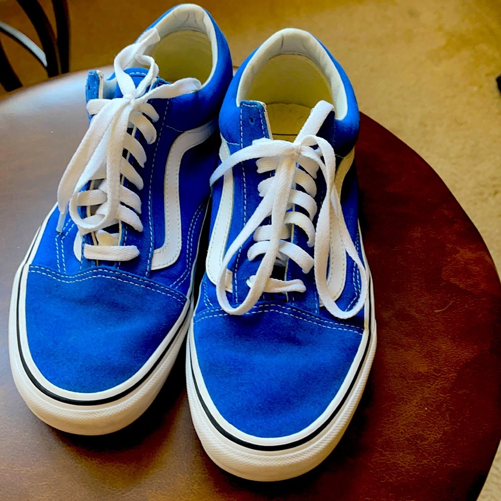Blue Vans Men’s size 8 women’s size 9.5 - excellent used condition